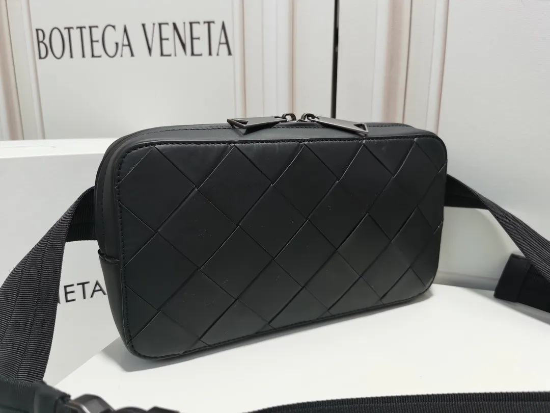 All categories 💚 Top version men’s bags 💚 BV 2024 new BV crossbody bag